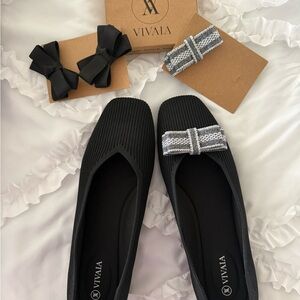 Brand New Vivaia  Black Women's Shoes Size 11 with Silver&Black Removable Bows.
